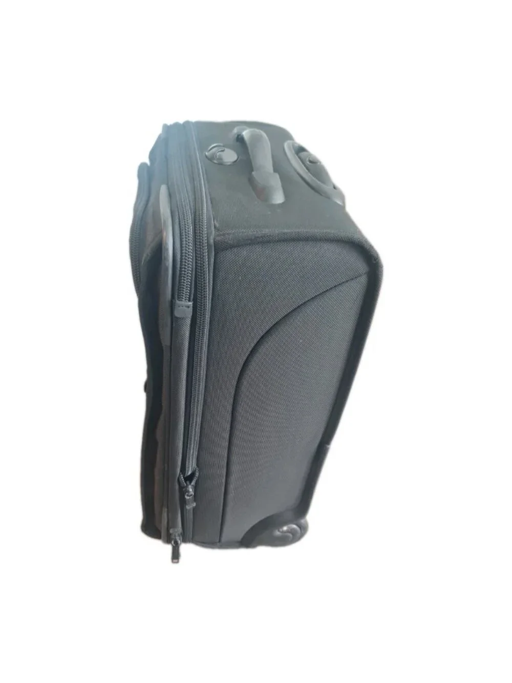 TUMI Alpha Continental Expandable 2-Wheel Carry-On, style/model 22021DH
